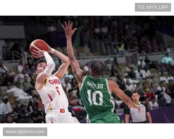 中国男篮力克澳大利亚夺世界杯预选赛首胜 球员表现令人振奋